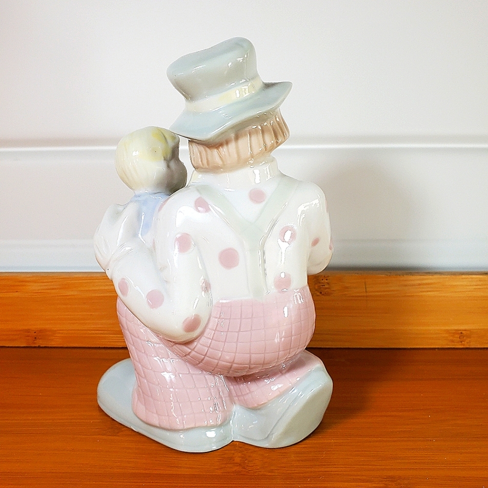 Figurine of a Clown & Child made of Porcelain by Prestige Collectors Club Excel - Picture 2 of 6